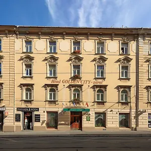 Golden Garni Hotell