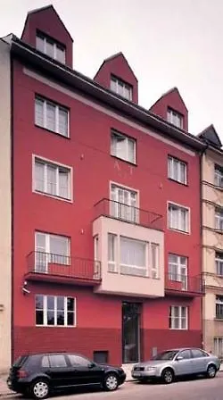 Art Hotel Praga 4*,